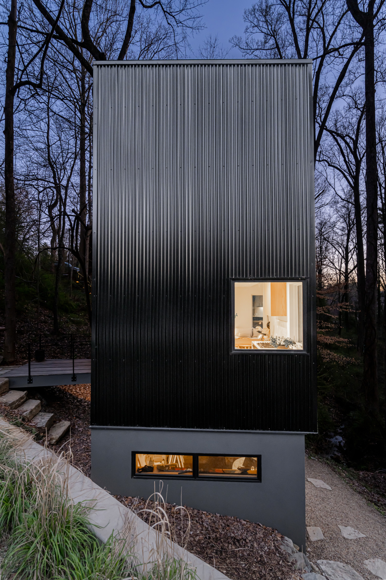 asheville-architects-casa-negra-exterior-4