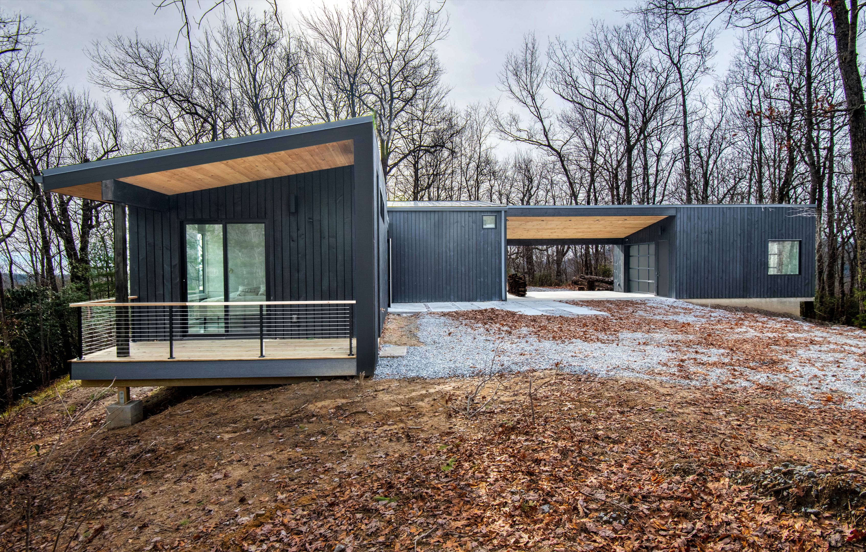 asheville-architects-sapphire-cabin-exterior-1